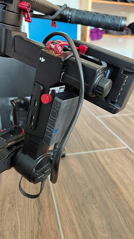 DJI Supporti a parete: DJI Ronin M – Usato da Lohn SH venduto da Gaechlinger 1