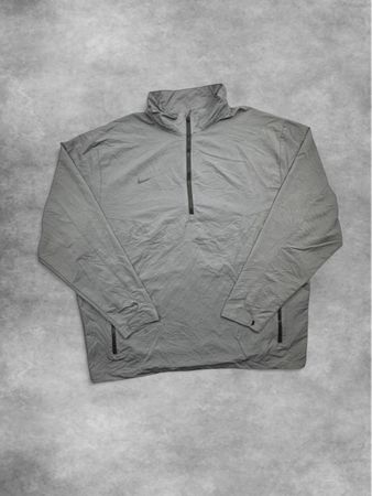Nike zipper