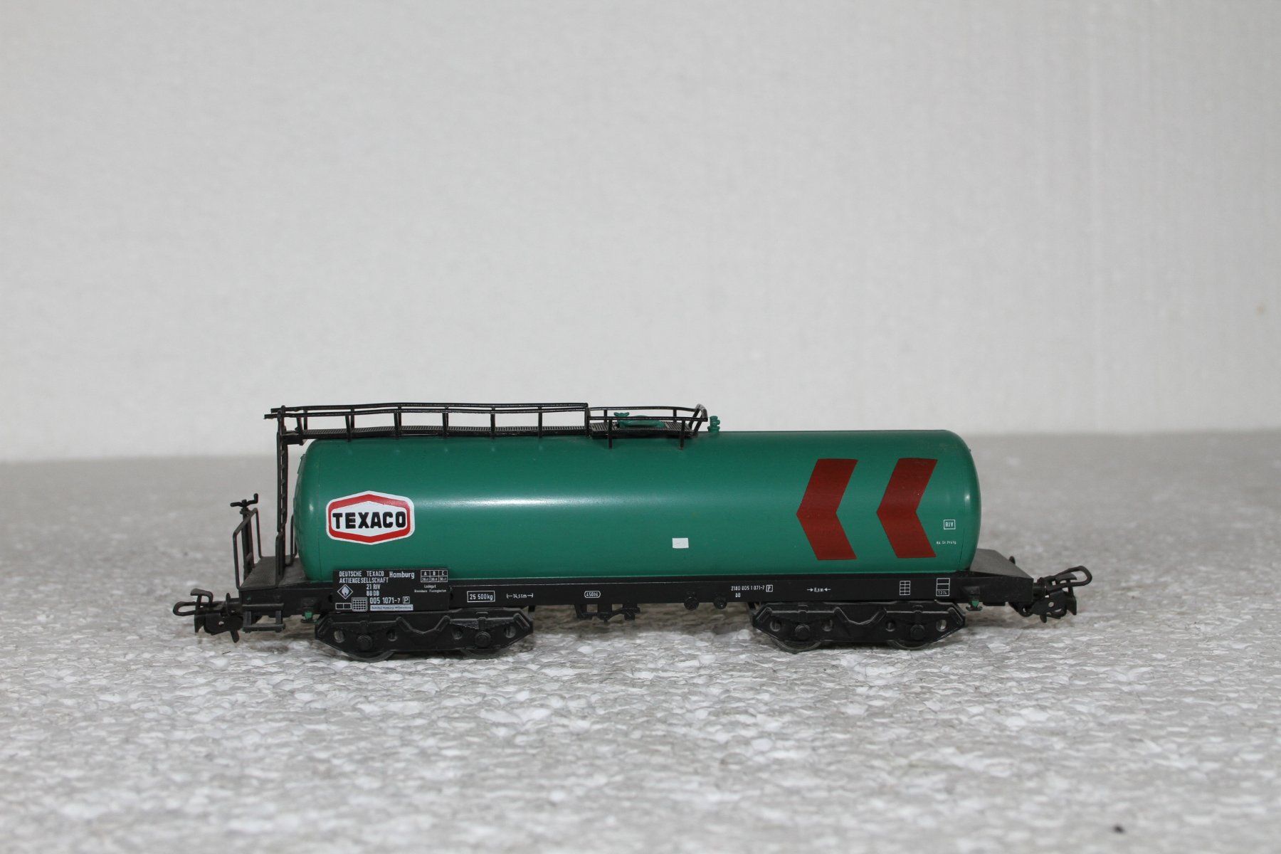 Märklin Trains électriques: Märklin 4652  DB Texaco Kesselwagen – D'occasion à Triesen par gleis8 1