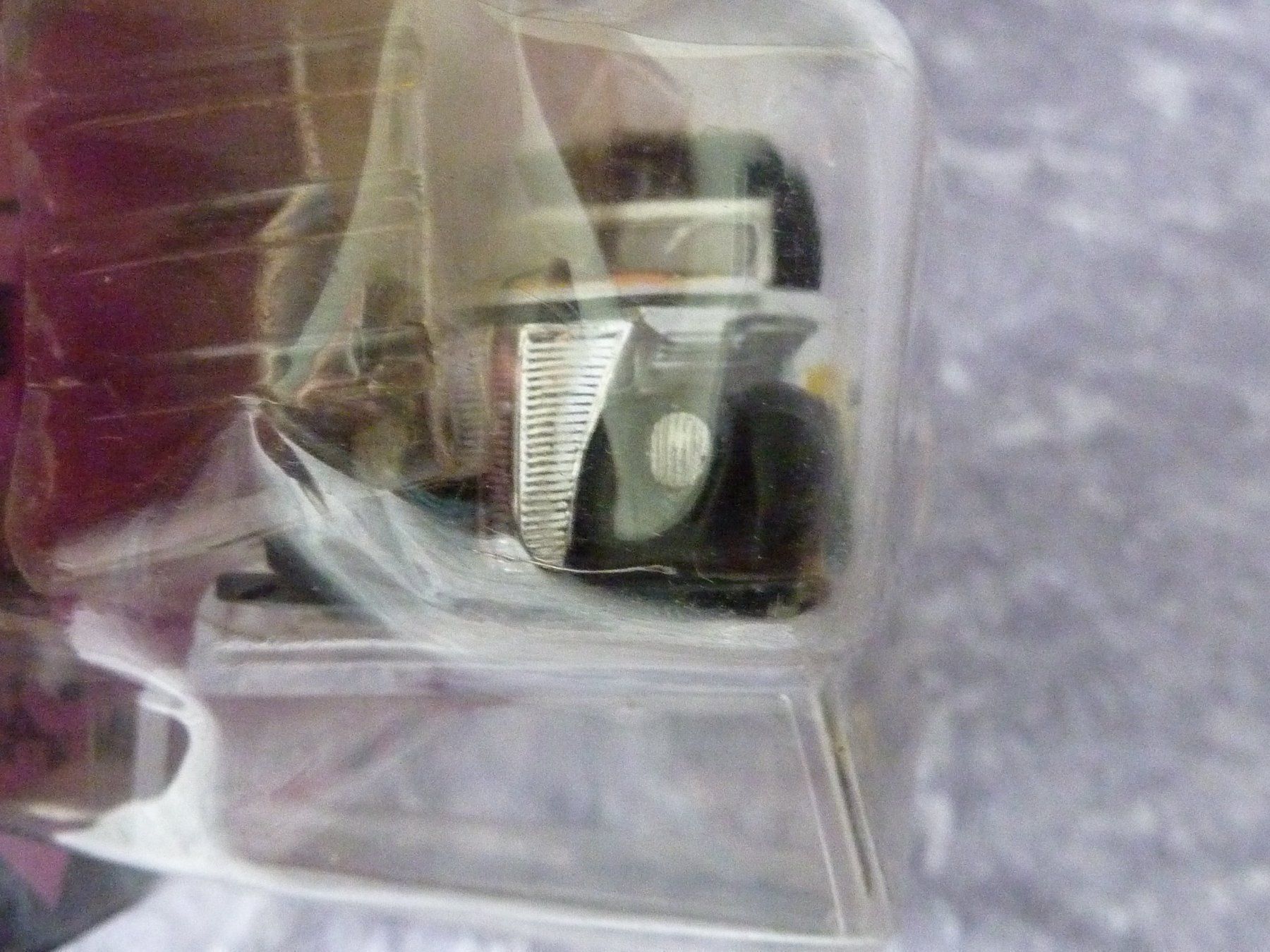 Hot Wheels Modellini d'auto: Hot Rod WCW  1:64 – Nuovo e nell'imballaggio originale da Dürrenäsch venduto da modellautos4you 2