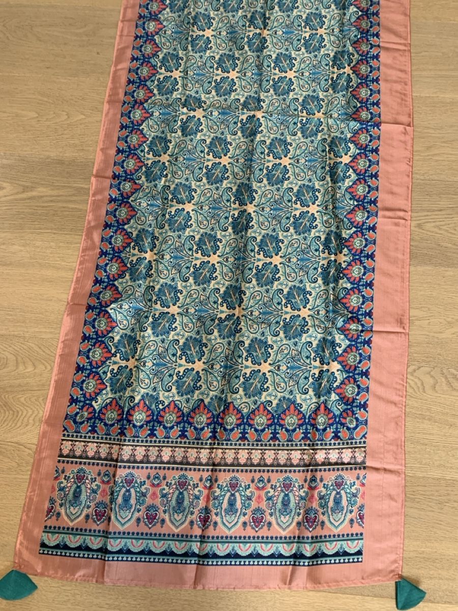 Foulard & Sciarpe: Table runner Scarf with Tassels (1.80 x 65cm) – Nuovo e nell'imballaggio originale da Immensee venduto da Gitter 4