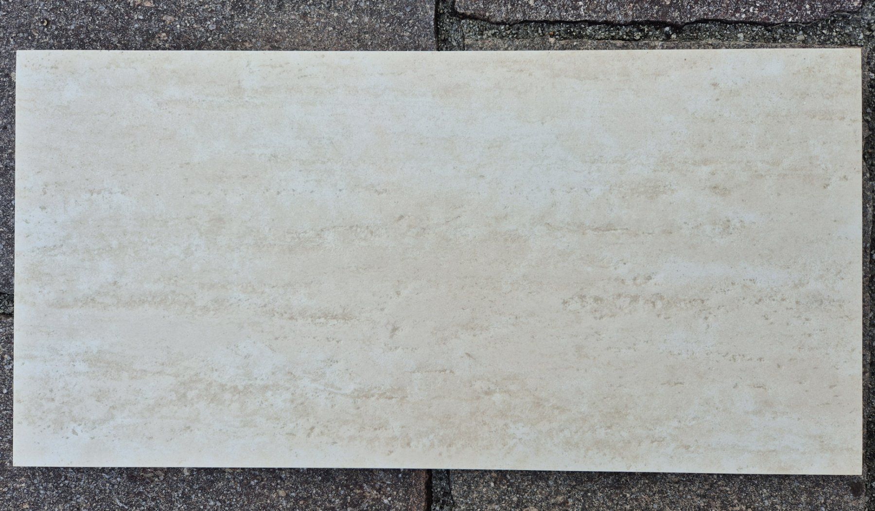 Bodenbeläge: Bodenplatten Keramik - 12 Stück, 30 x 60cm – Neu und originalverpackt aus Freienstein von upsrft