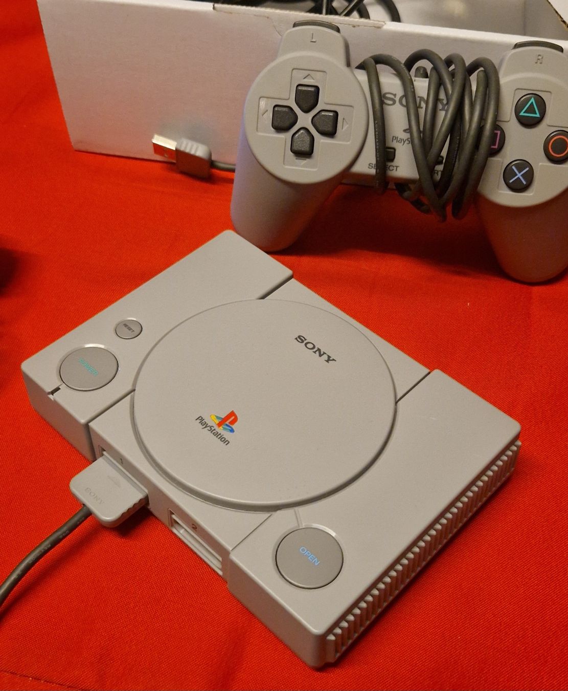Sony Console: PlayStation Classic mini - Comme neuve – Nuovo (secondo la descrizione) da Villars-sur-Glâne venduto da MrLobTec 3