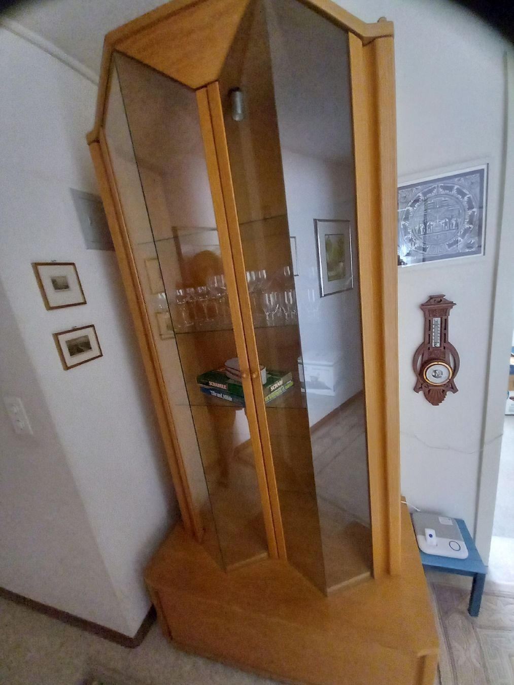 Vitrines: Vitrinenschrank – D'occasion à Reinach AG par dan_9vsl 1