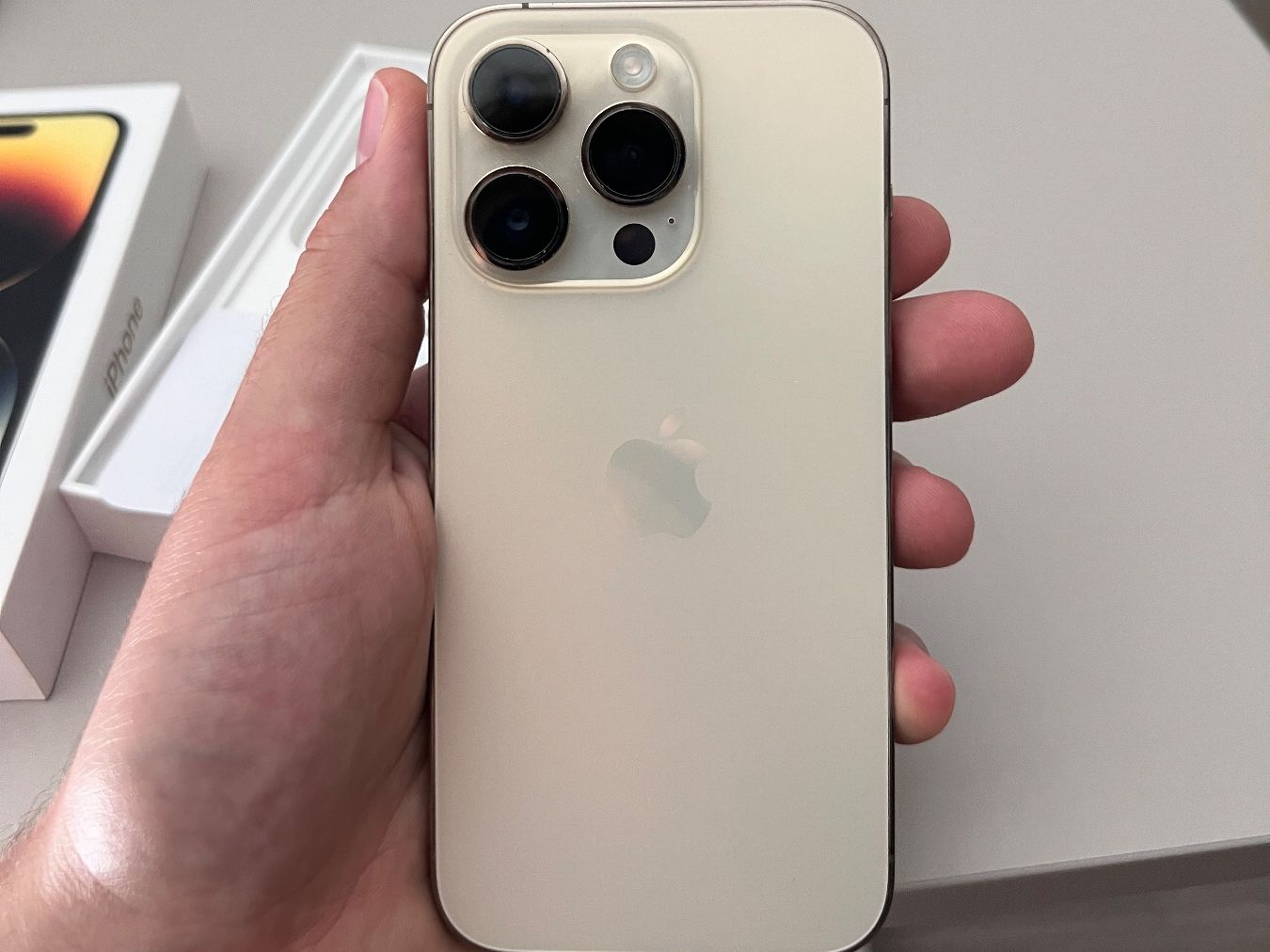Apple Portables: iPhone 14 Pro 128GB Gold – Neuf (Voir description) à Subingen par edg_2vcv 1