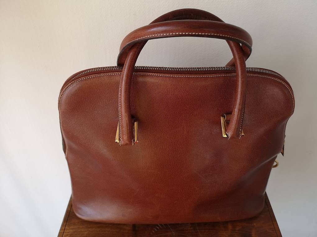 Salvatore Ferragamo Borse da donna: FERRAGAMO / Original / Vintage / Super offre ! – Usato da Bulle venduto da italicum 3