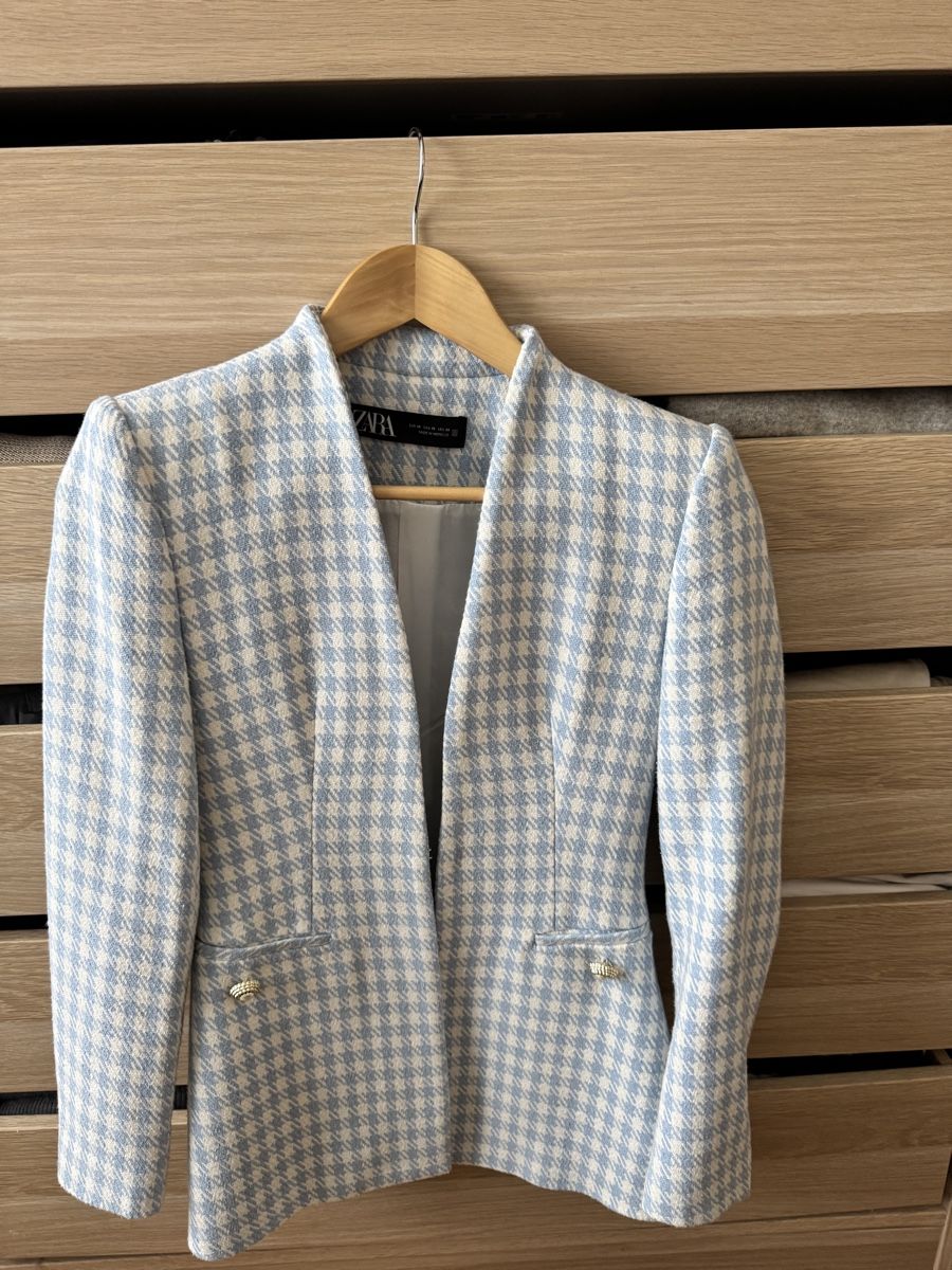 Zara Jacken: Blazer Zara XS blue/white – Gebraucht aus Zürich von Lovelyperfumes