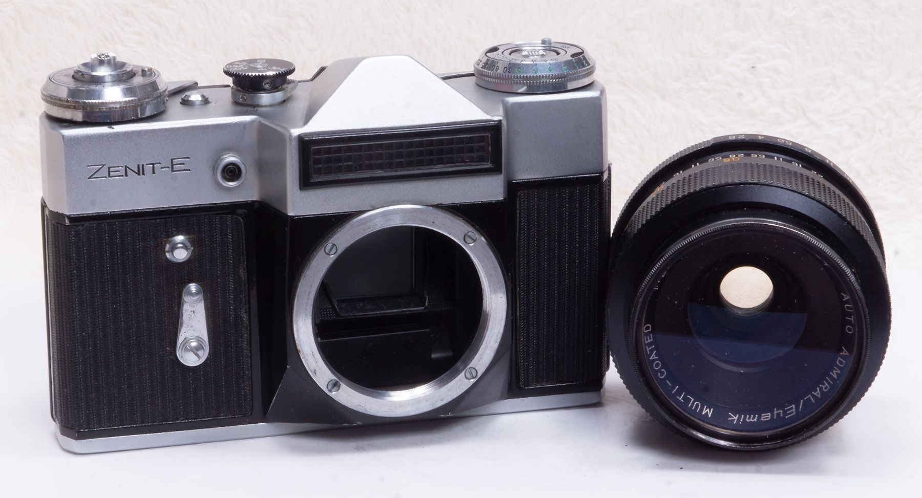 Fotocamera: ZENIT - E   Spiegelreflex Kamera – Usato da Zürich venduto da phueni 7