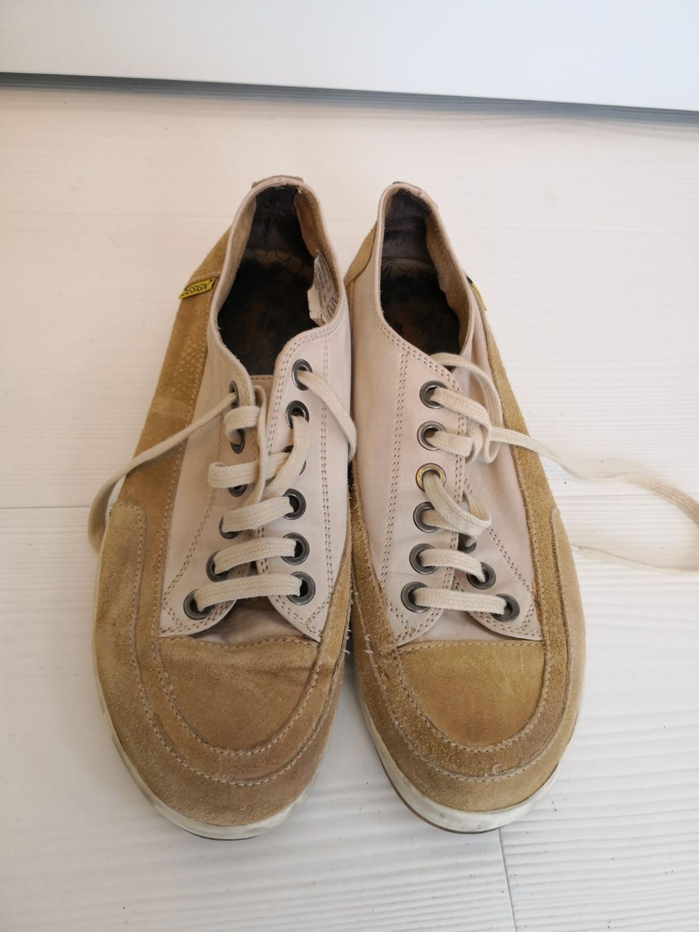 Herrenschuhe: 🤩PASITO WILDLEDER-LEDER-SNEAKER BEIGE – Gebraucht aus Olten von Naja-Twins-Twins 1