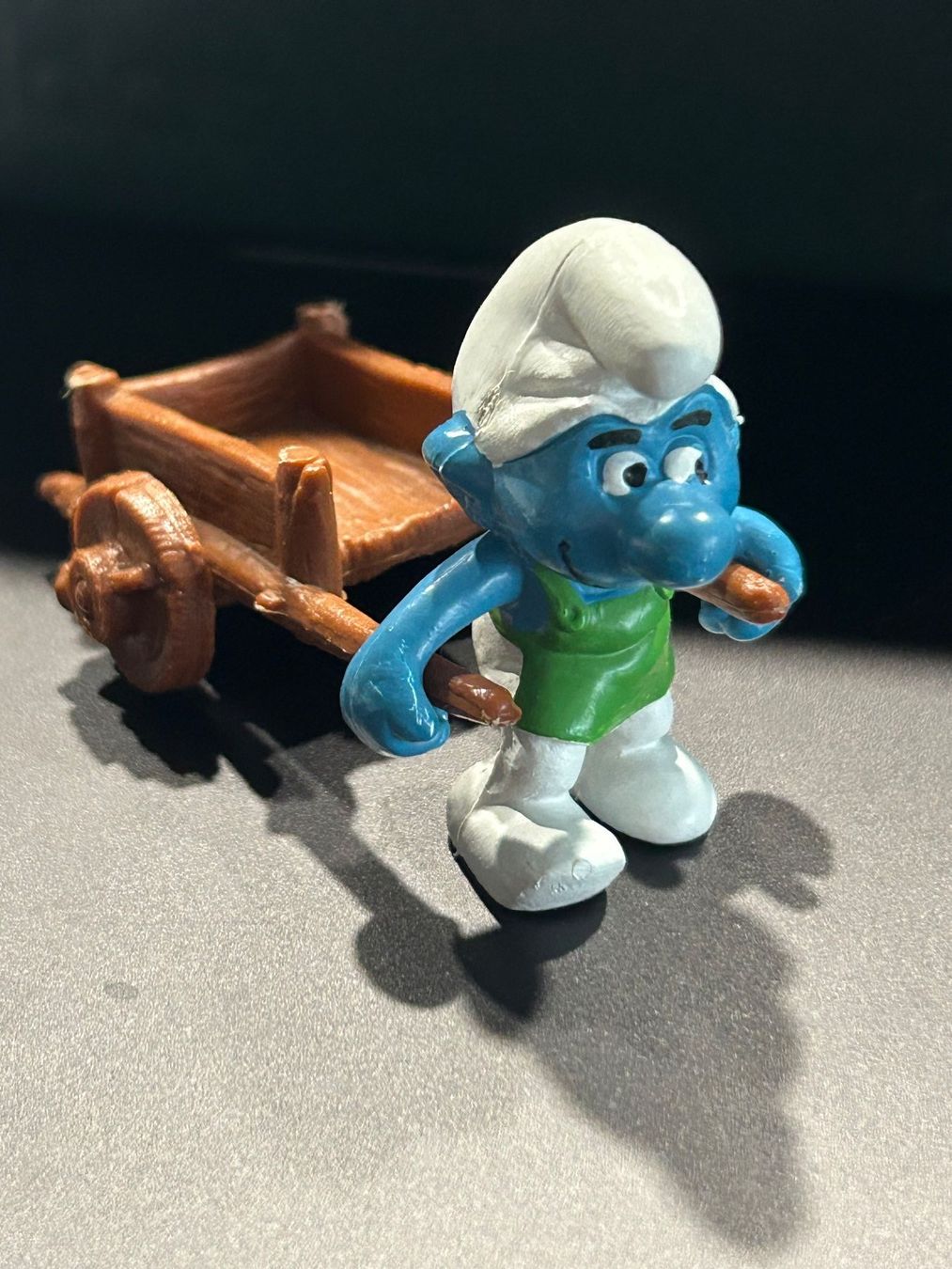 Schleich Figuren: Gärtner Schlumpf mit Schubkarre 40206 – Gebraucht aus Bassersdorf von Shelby70