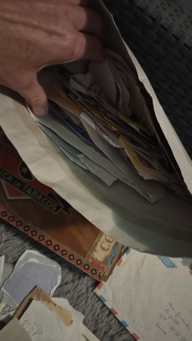 Tutti i francobolli: Briefmarken Konvolut  – Usato da Kölliken venduto da Upcycling-by-Mc-TAM 4
