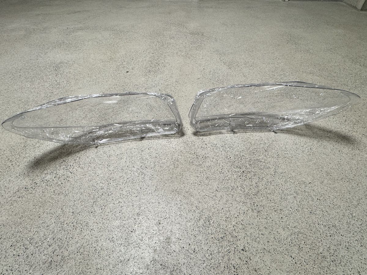 BMW Tutti pezzi di ricambio auto: Scheinwerfer Glas Bmw F10 NEU – Nuovo e nell'imballaggio originale da Meilen venduto da SimoKutlin46 5