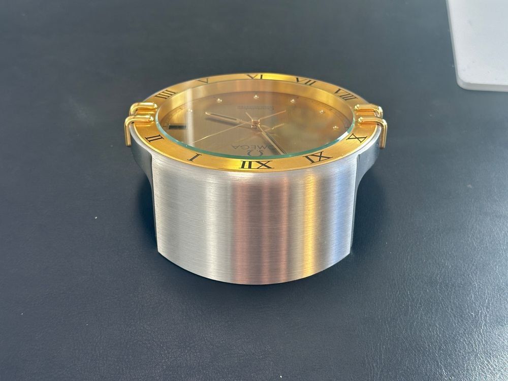 Omega Orologi: Omega Constellation Tisch / Wand Uhr – Usato da Brüttisellen venduto da Alphawatch 3