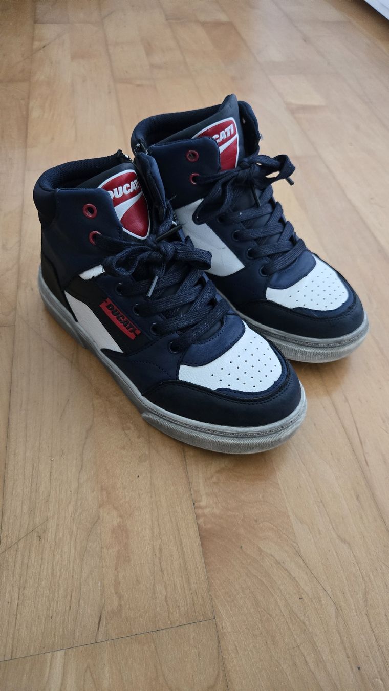 Ducati Scarpe da uomo: Ducati Kids Schuh Gr. 36 – Usato da Schötz venduto da Nico040