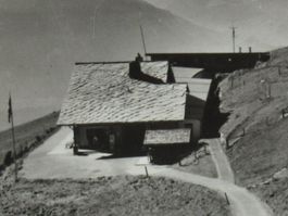 Niederhorn , Beatenberg , Sendeturm Niesen , Berghaus 1966