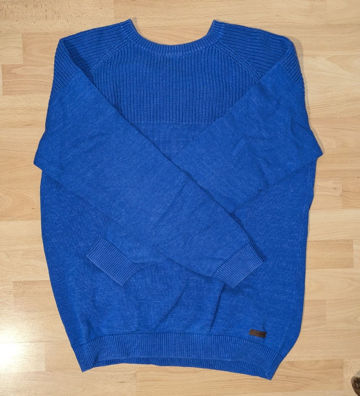 Esprit Pulls & Sweat-shirts: ESPRIT Sweatshirt blau – D'occasion à Morgarten par rra_jvw7 1