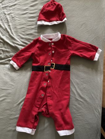 Süsser Weihnachtsmann Strampler mit Mütze Gr. 56