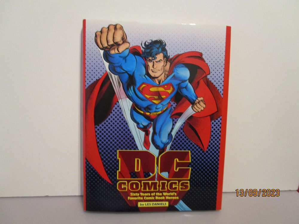 LIVRE DC COMICS by LES DANIELS 1995 Kaufen auf Ricardo