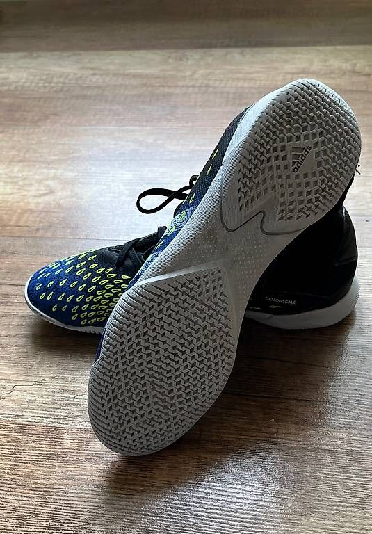 Scarpe per ragazzi: Adidas Predator Hallenschuhe Gr. 37.5 – Usato da Baar venduto da Mabet7 1