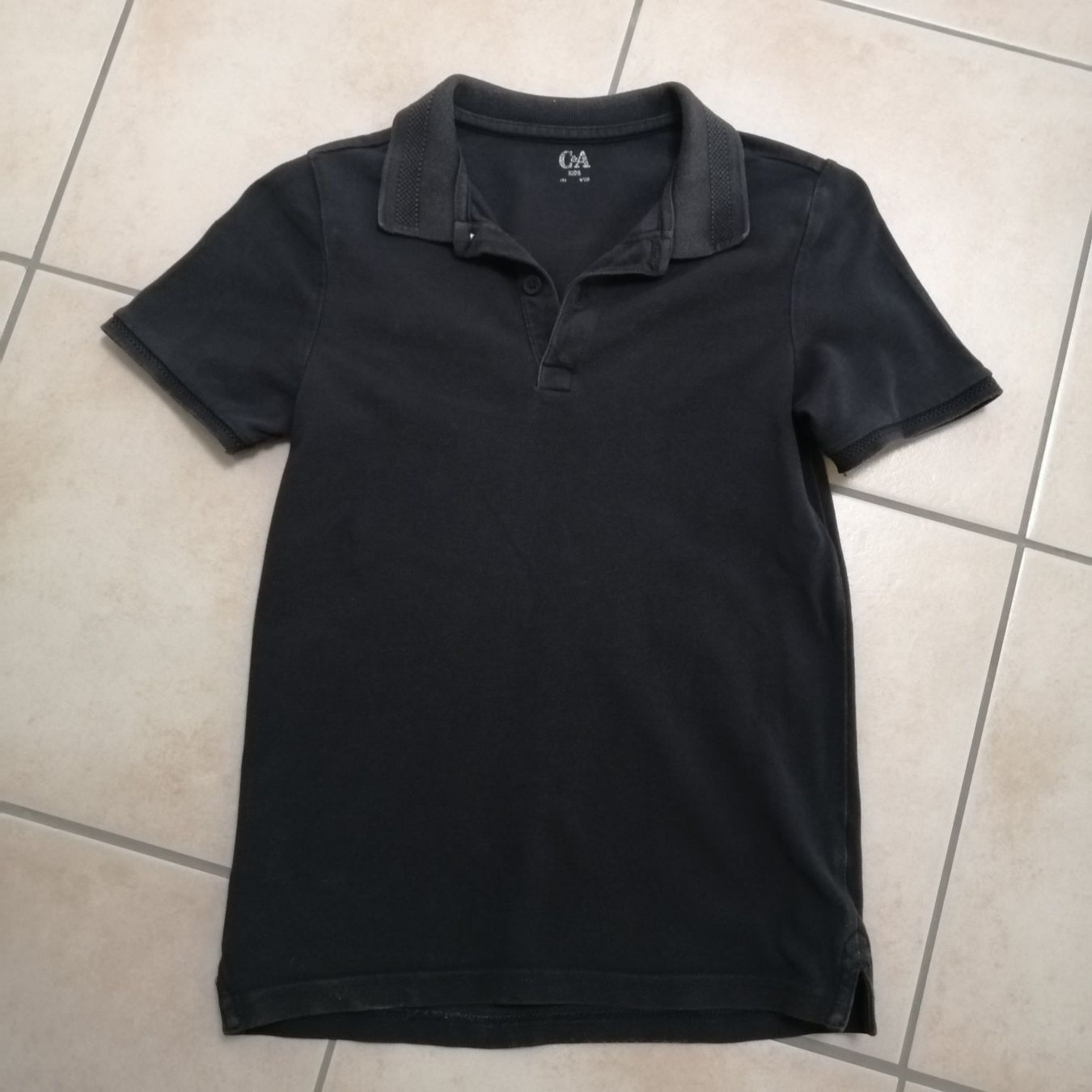 C&A Chemises, T-shirts & Polos: Poloschirt Gr. 134 – D'occasion à Henau par AXAA