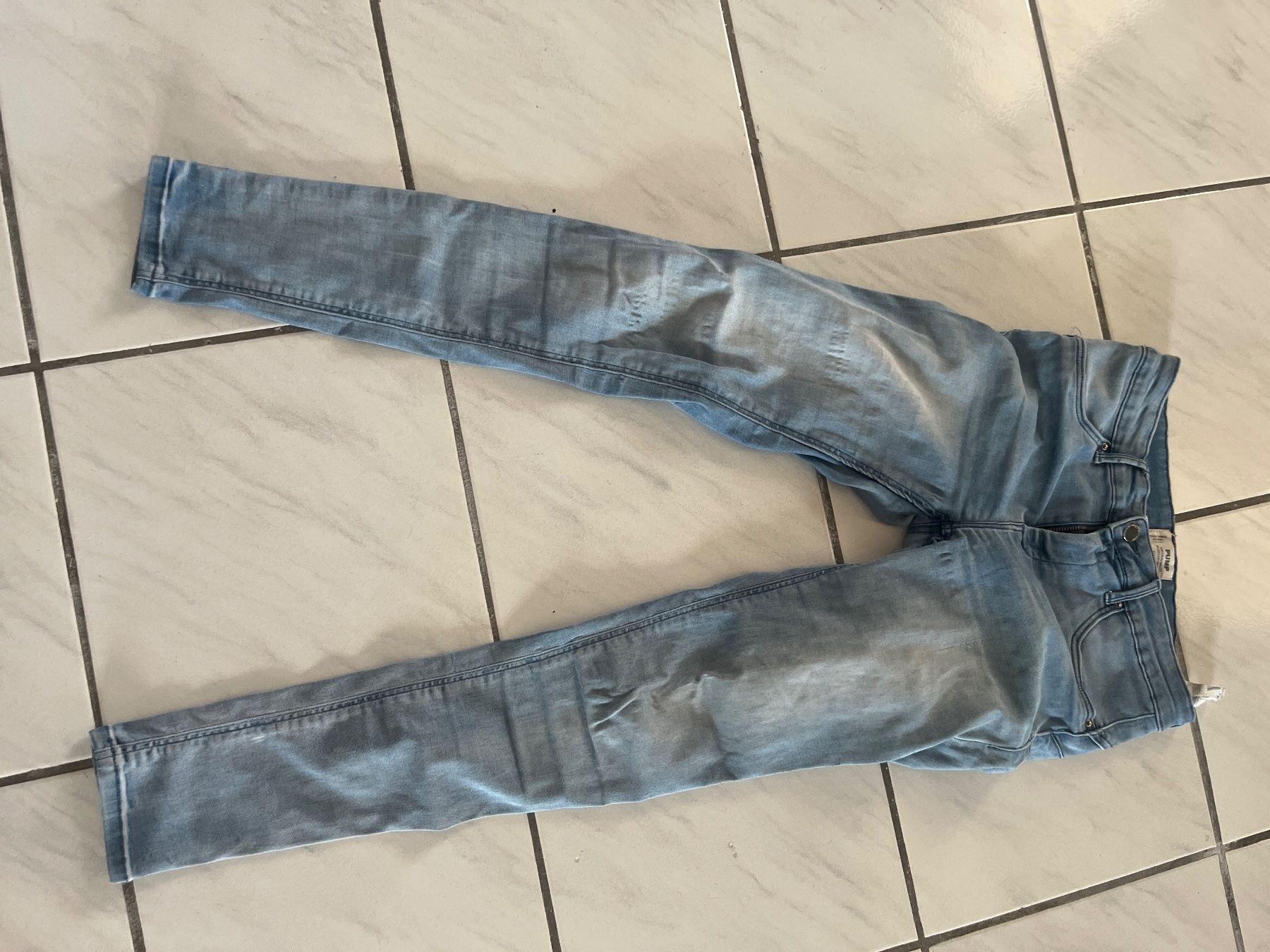 Jeans: Jeans Gr. Ca. M/L, blau 👖 – Usato da Chiasso venduto da AzenYa