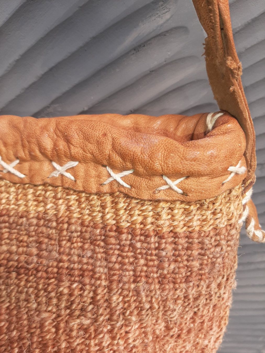 Fossil Borse: Schöne Boho Tasche Variabel als Beutelverschluss – Usato da Bern venduto da Preloved_NILE_4.Sale 5