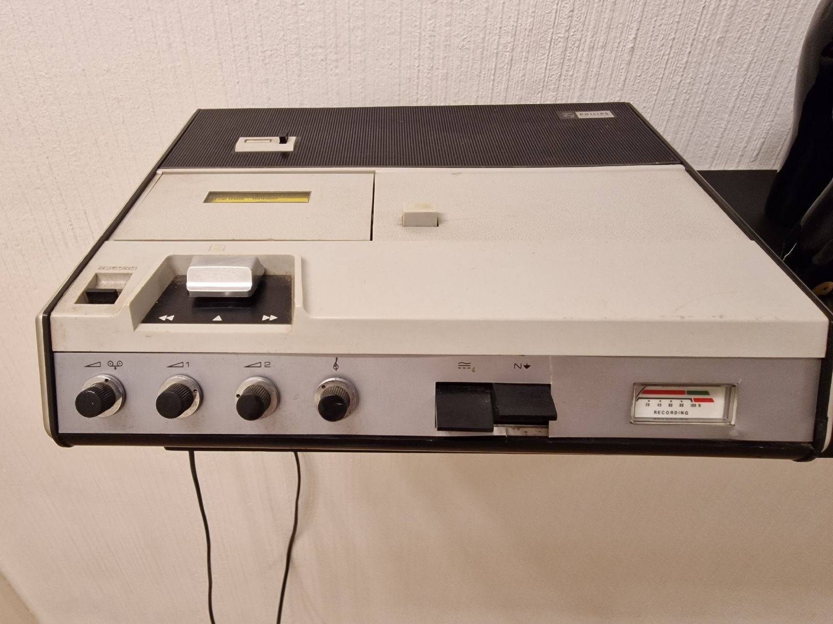 Musicassette: Magnétophone à cassettes Philips N4506  – Usato da La Chaux-de-Fonds venduto da Ric_m628 3