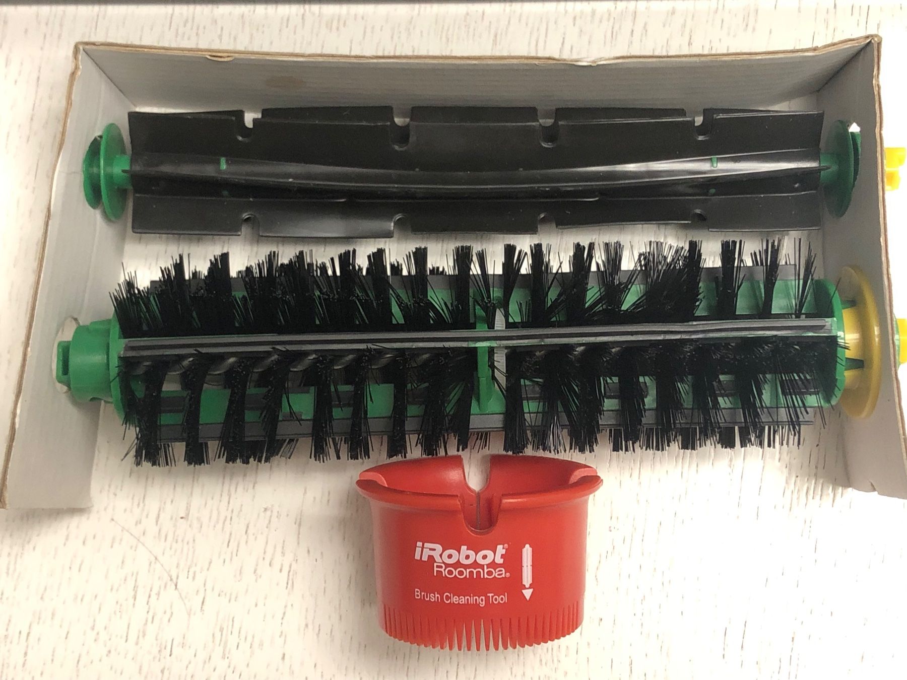 Altro per la casa: IRobot Roomba Ersatzbürsten – Nuovo (secondo la descrizione) da Madetswil venduto da Biker100 1