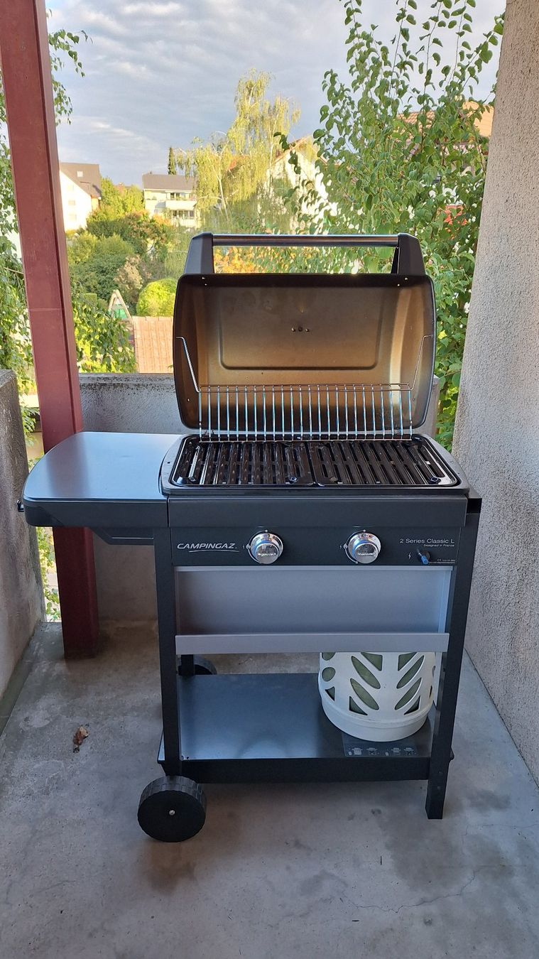Campingaz Griglie: Gasgrill – Usato da Bubikon venduto da alexa43 1