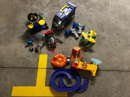 Batman Spielzeug Konvolut Fahrzeuge Figuren Zubehör gebra...