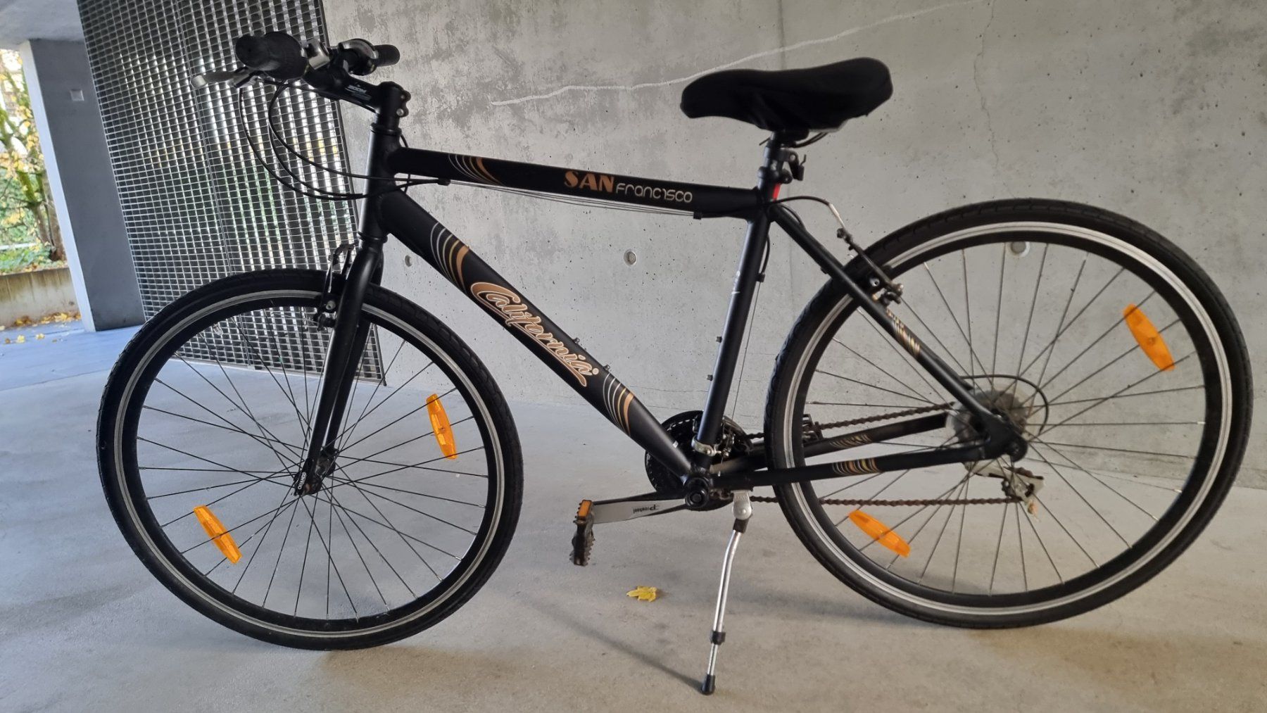 Biciclette: Vélo de ville et de randonnée – Usato da Lausanne venduto da sup_f6rq 2