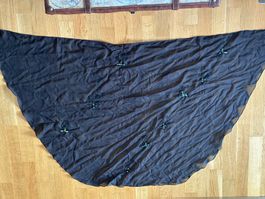 Schwarzes Tuch mit Pailletten, ideal für den Sommer!