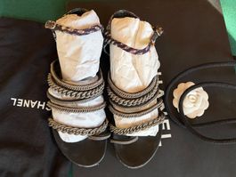 CHANEL Pre-Owned 2015 Sandalen mit Kettendetail Gr 41 Tweed