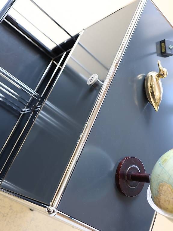USM Cassettiere: USM Haller Sideboard Anthrazitgrau 1x2 – Usato da Meinisberg venduto da atelier_TILIJA 9