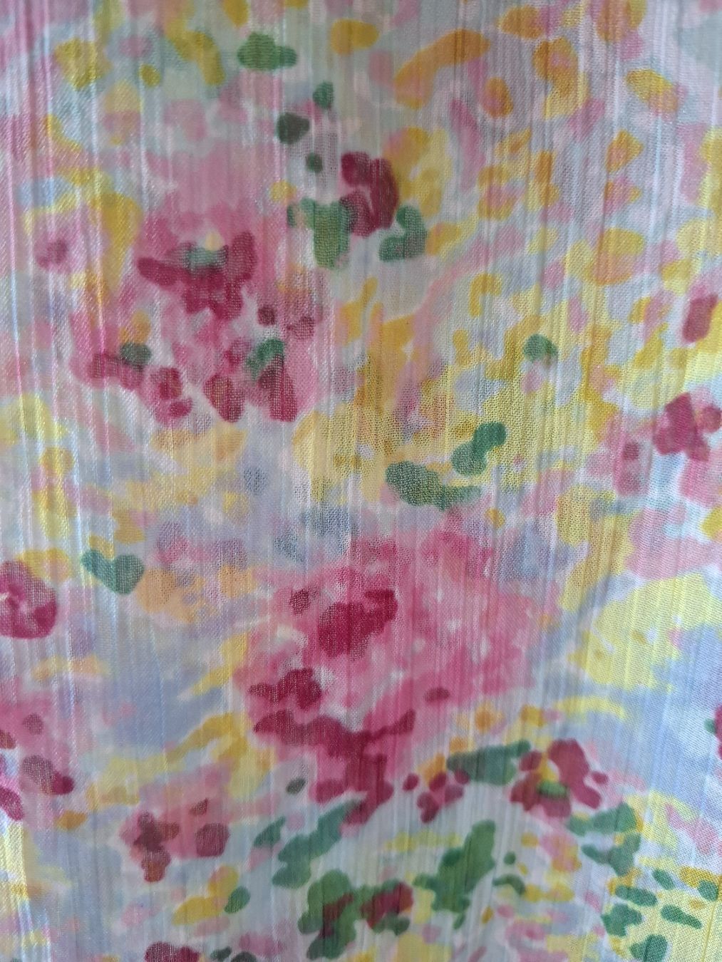 Blusen: herzige Bluse Voilestoff mit Blumen 40 – Gebraucht aus Ennetbaden von Rosen1 3
