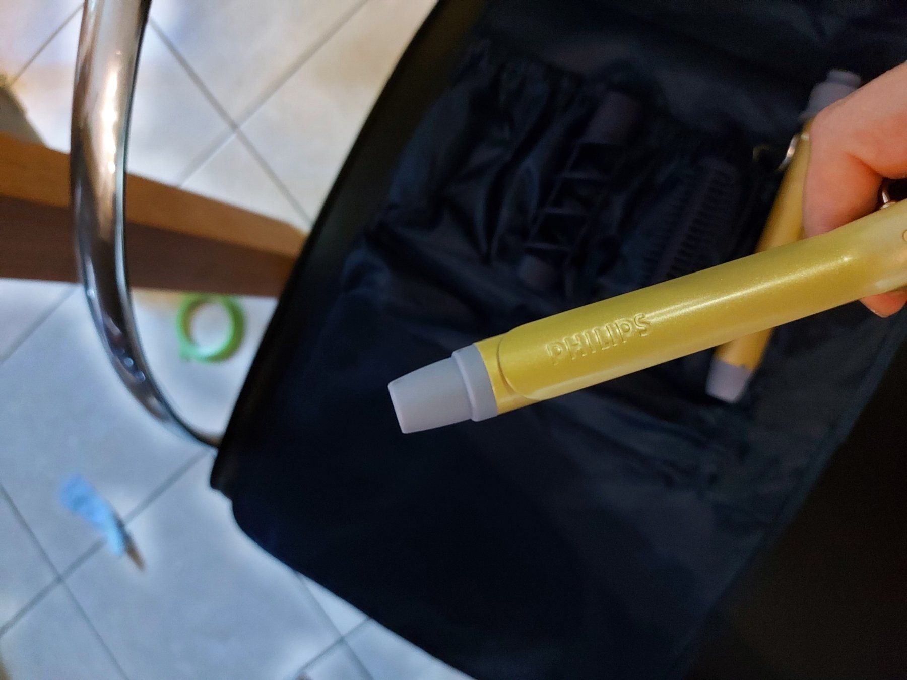 Piastre & Arricciacapelli: Piastra lisciante e ferro per capelli con spazzole – Usato da Coldrerio venduto da Addicted2Art 7