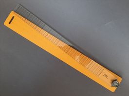 Cutter Lineal mit Unterlage