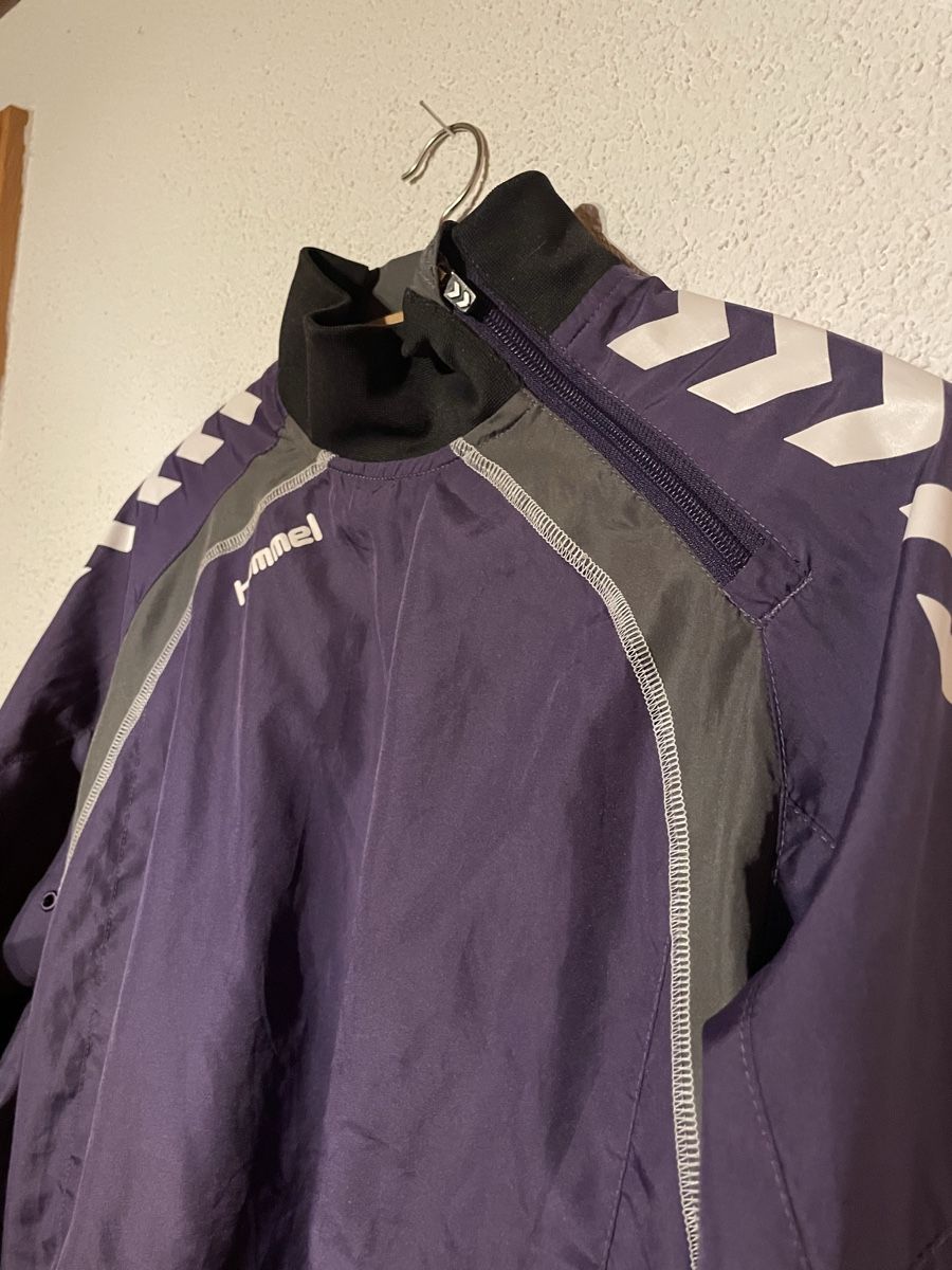 Hummel Giacche: Vintage Trainingsjacke Hummel – Usato da Reisiswil venduto da .aelis. 1