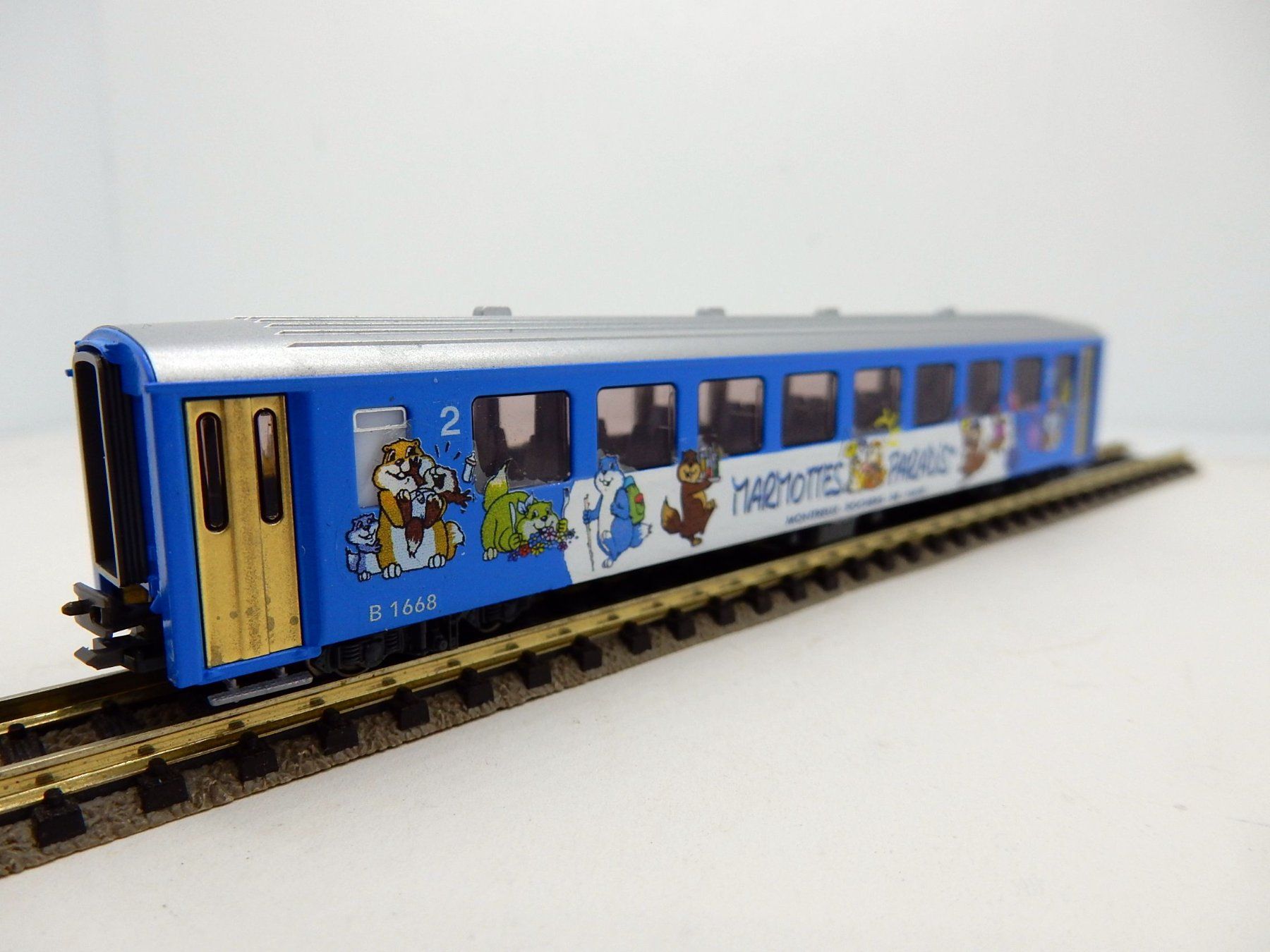 Kato Modellini di ferrovie: N - MOB  "Marmottes Paradis" Voiture EW 2CL - B1668 – Nuovo (secondo la descrizione) da Locarno venduto da Gudrun2