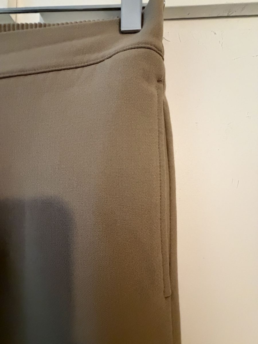 Sandro Pantaloni: Pantaloni SANDRO beige taglia 40 usati – Usato da Lugano venduto da can_xdd8 6