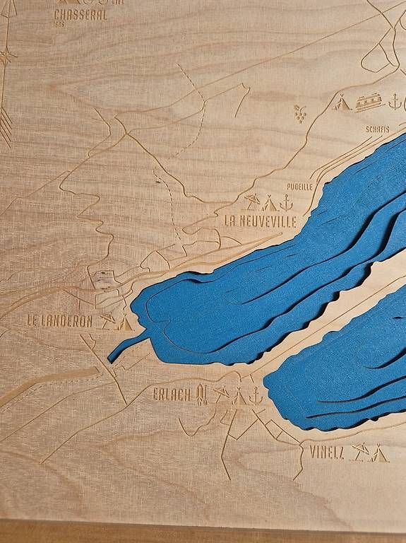 Posters & Illustrations: Swiss Wood Map Bielersee – D'occasion à Rapperswil BE par Cooper1275 3
