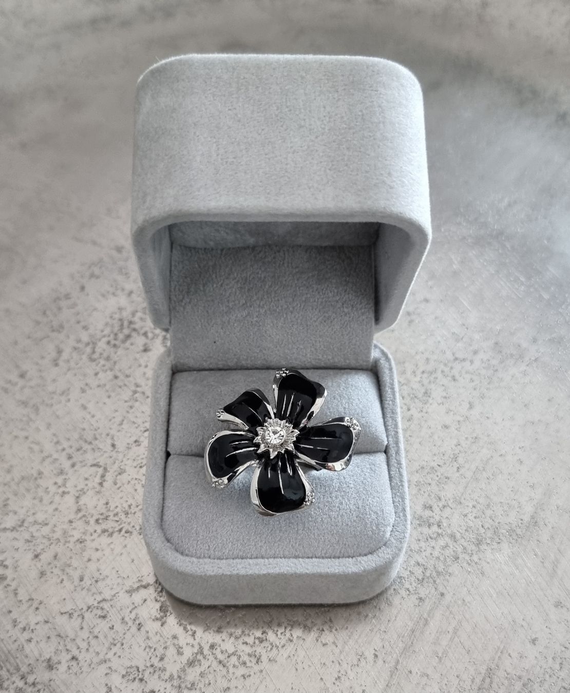 Boucles d'oreille: Blumenring – Neuf (Voir description) à Frauenfeld par Bleeddragon