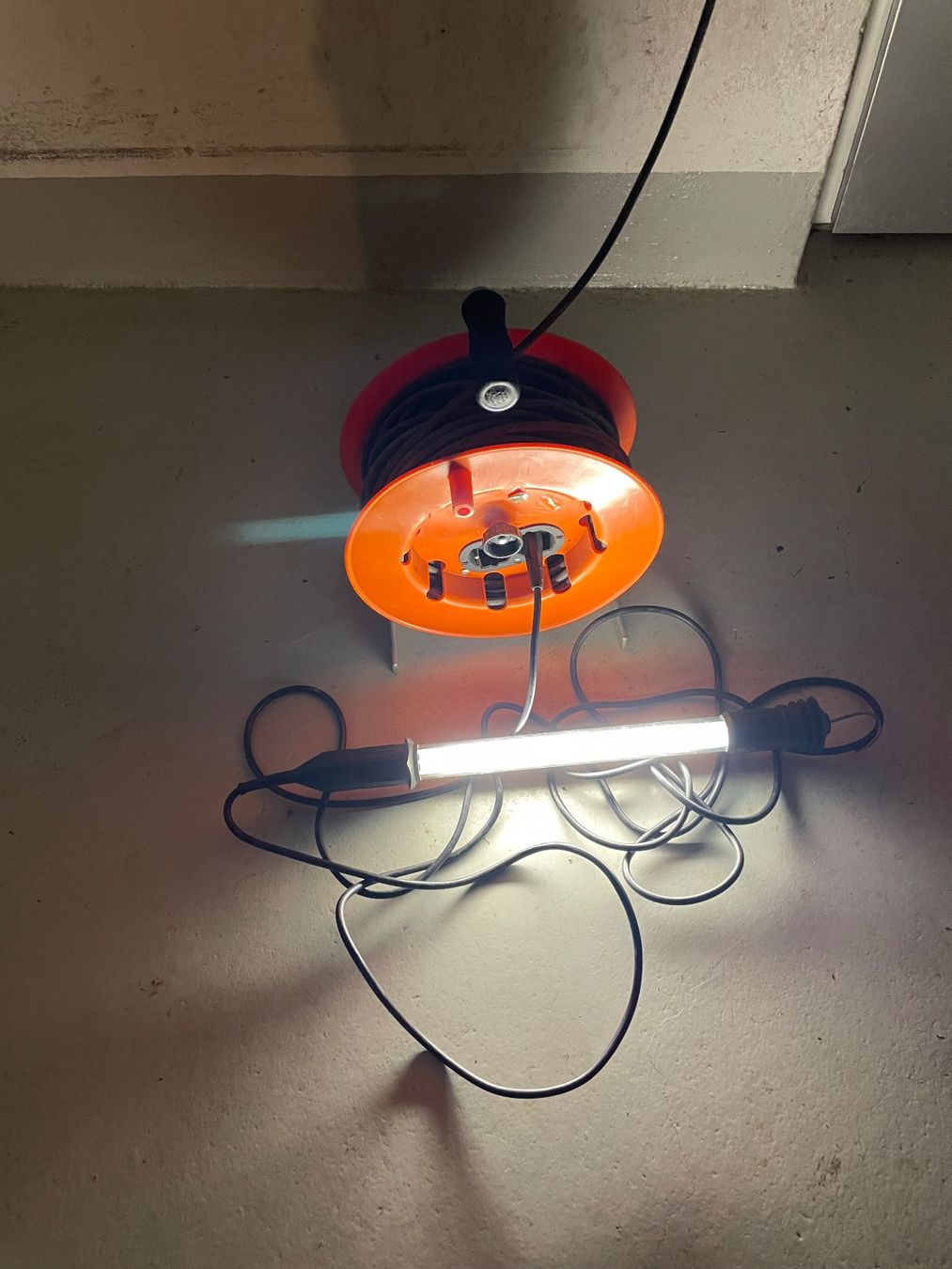 Lampade: Stablampe – Usato da Ostermundigen venduto da Master05 1