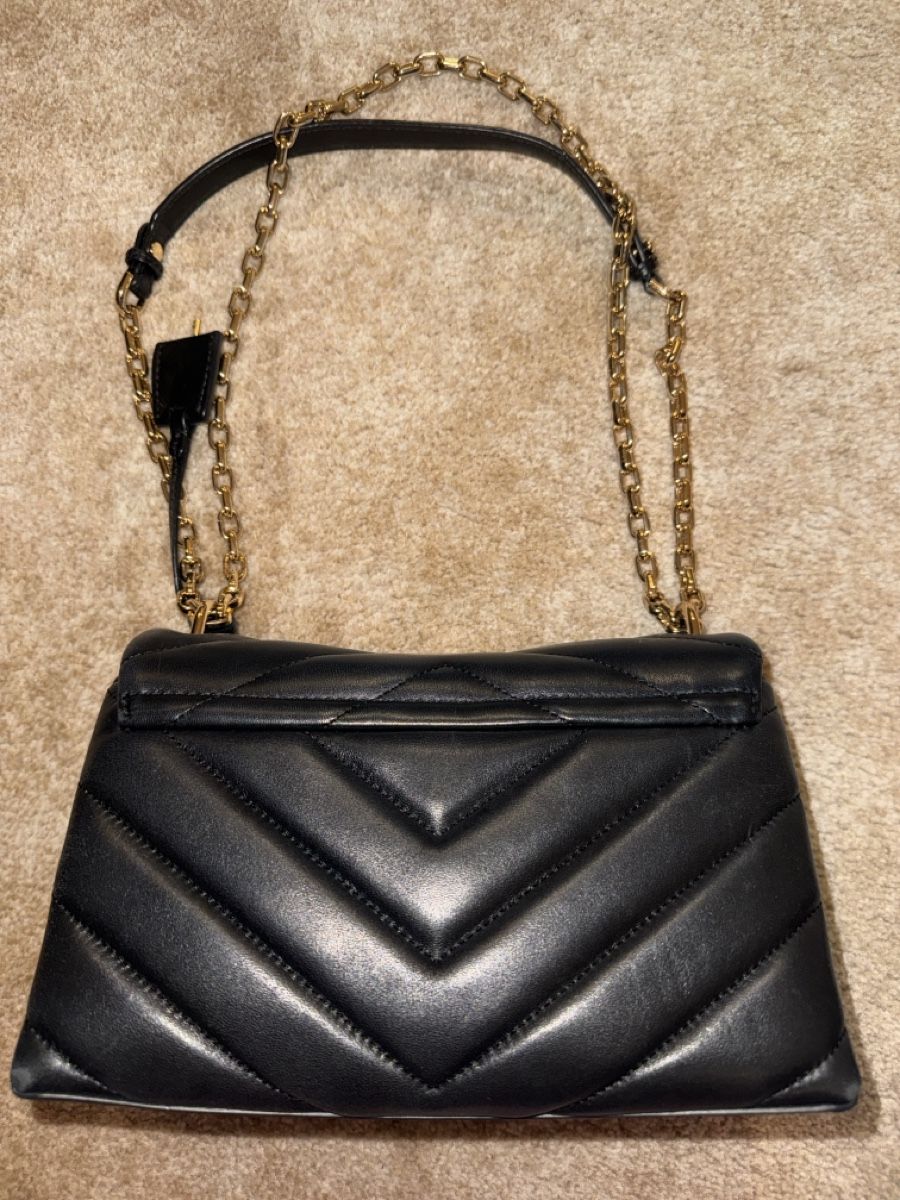 Michael Kors Borse da donna: Michael Kors schwarze Tasche – Usato da Adlikon b.Regensdf venduto da mas_v5jm 1