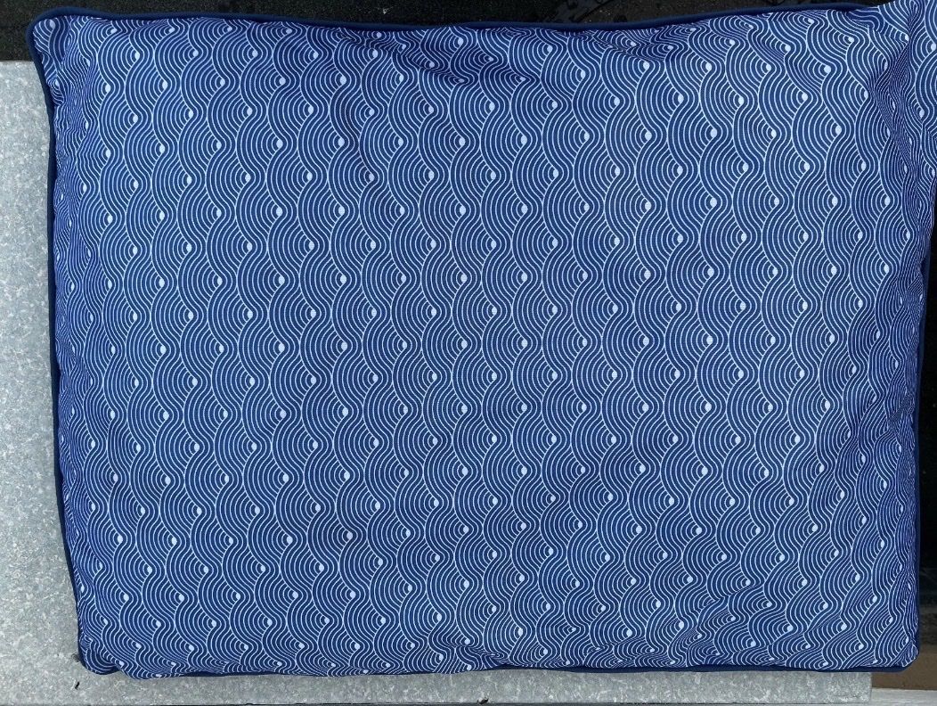 Cucce & Letti: Hundebett Neu 88x68cm – Nuovo e nell'imballaggio originale da Allschwil venduto da GrenzWert