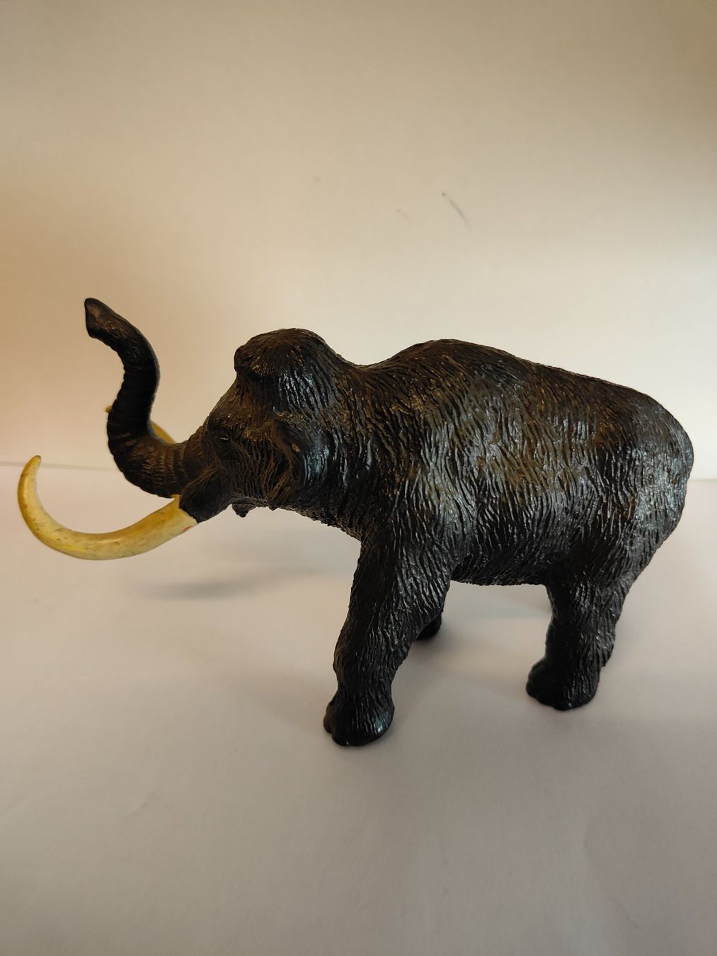 Bullyland Statuette: Bullyland Mammut Urtiere – Usato da Thalwil venduto da FigurenFreunde 1
