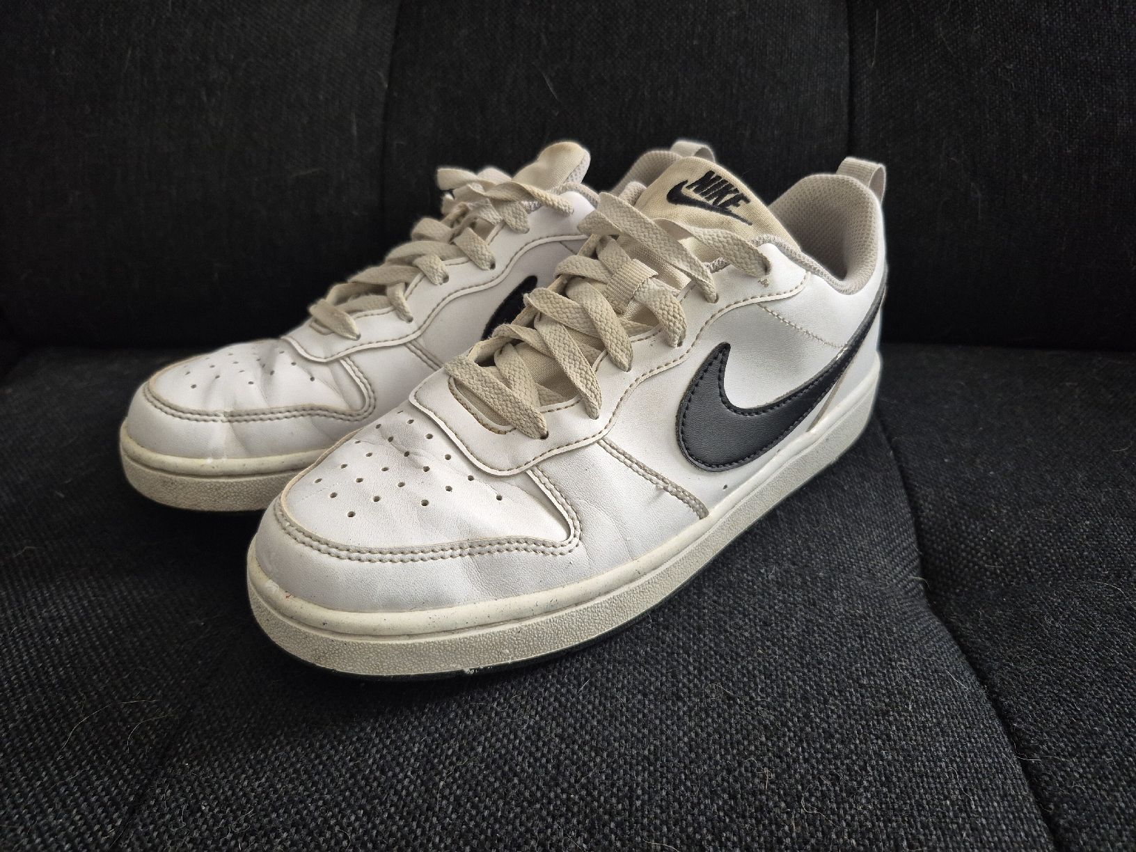 Nike Scarpe da uomo: Nike Schuhe Gr. 39 – Usato da Igis venduto da Tiggers1