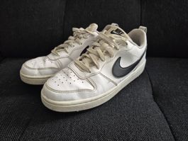 Nike Schuhe Gr. 39