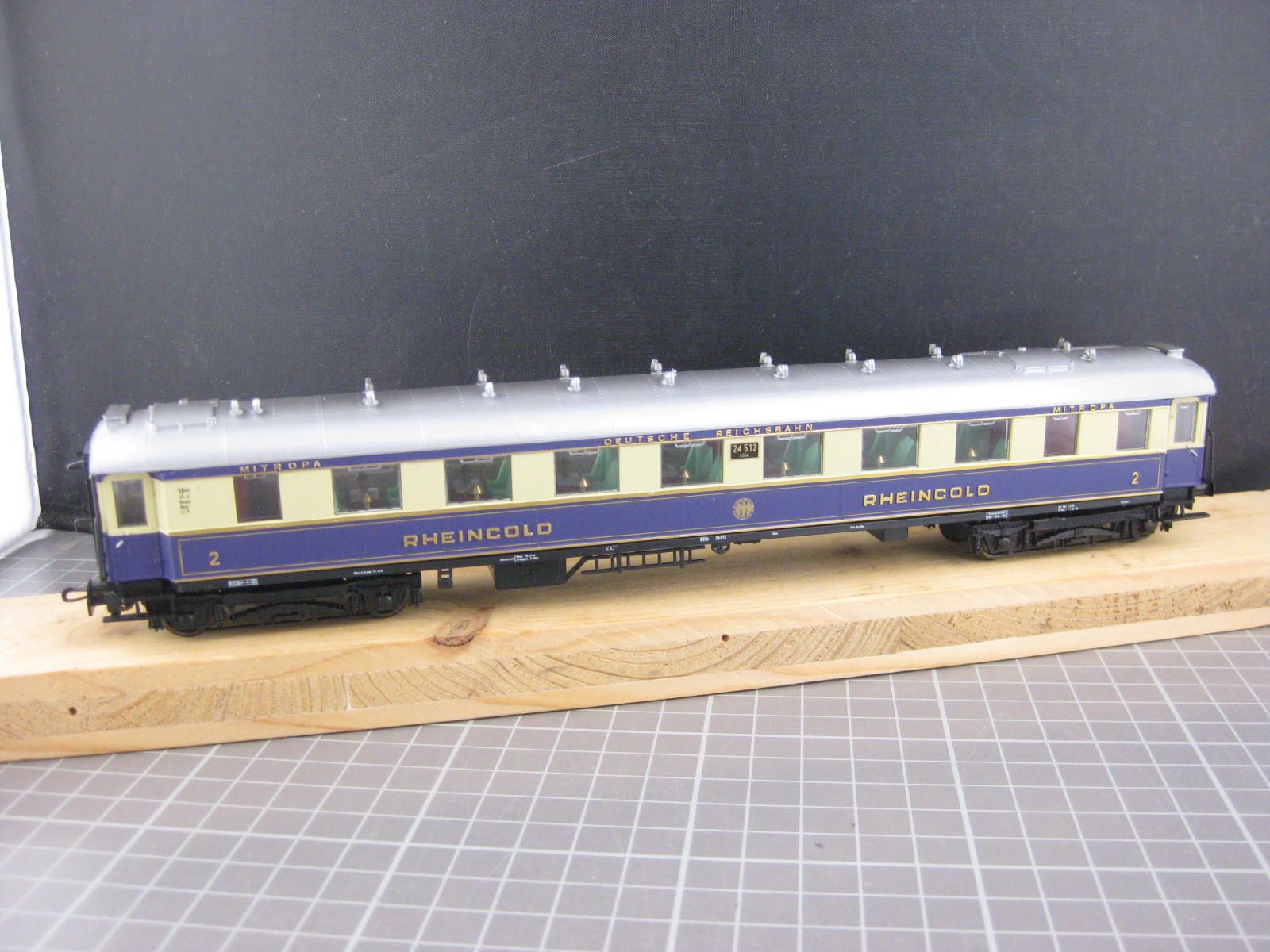 Liliput Modellini di ferrovie: Liliput Rheingold Wagen 2. Klasse – Nuovo (secondo la descrizione) da Malters venduto da Marosko