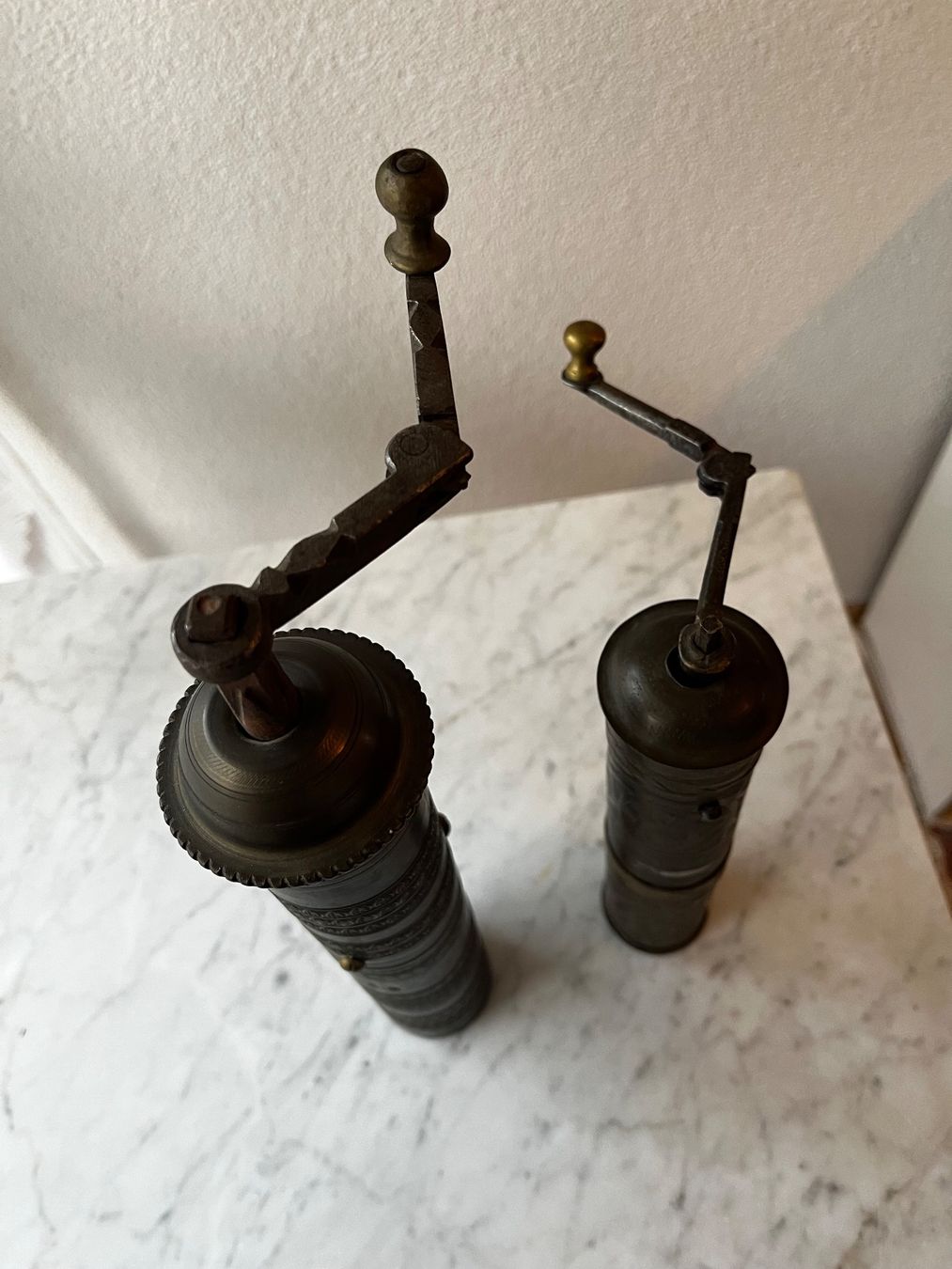 Komplettküchen: Salz und Pfeffermühlen – Gebraucht aus Bad Zurzach von 1927Thomas 2
